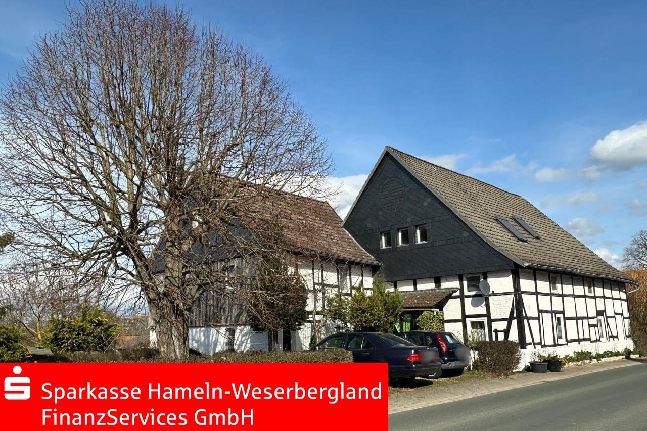 Bad Münder OT: Großes Bauernhaus mit Nebengebäude und viel Potential!