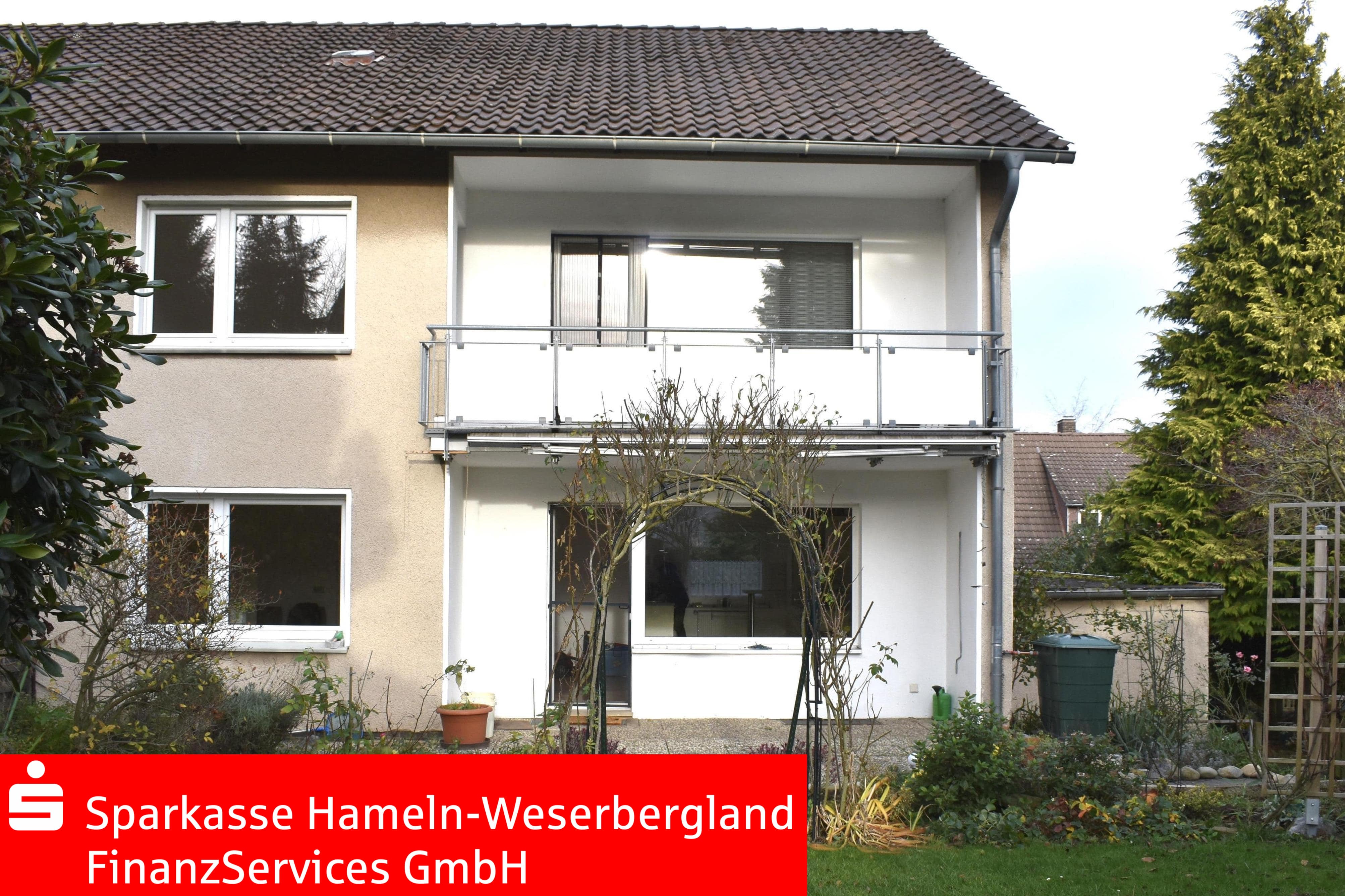 NEUER PREIS! Coppenbrügge - Interessante Doppelhaushälfte in ruhiger und guter Wohnlage!